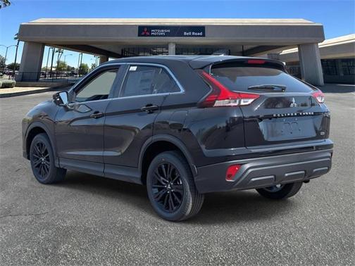 2025 Mitsubishi Eclipse Cross LE