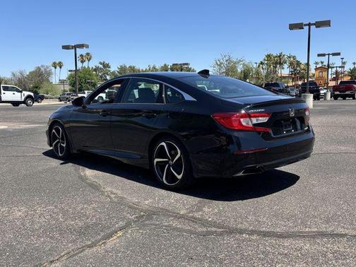 Crystal Black Pearl 2022 Honda Accord Sport 1.5T