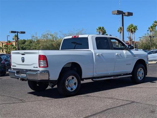 2022 RAM 2500 Big Horn Crew Cab 4x4 6'4' Box