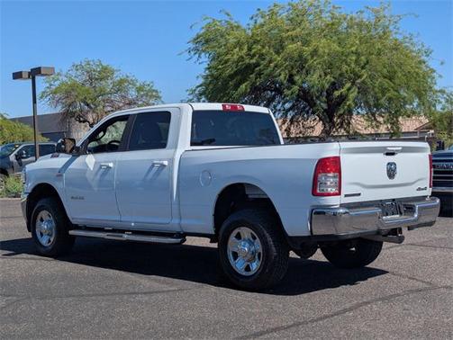 2022 RAM 2500 Big Horn Crew Cab 4x4 6'4' Box
