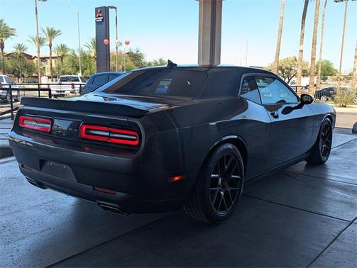 2016 Dodge Challenger R/T Scat Pack