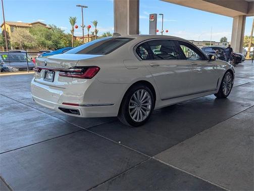 2020 BMW 740 740i