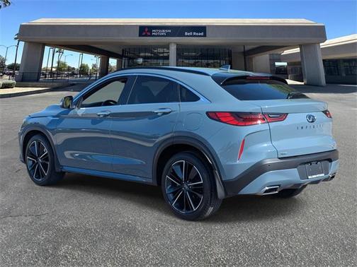 2023 INFINITI QX55 LUXE