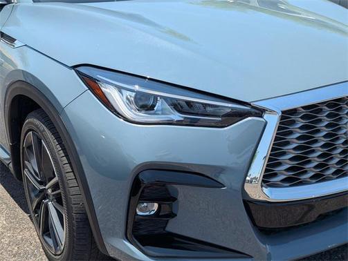 2023 INFINITI QX55 LUXE