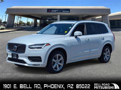 2020 Volvo XC90 T6 Momentum