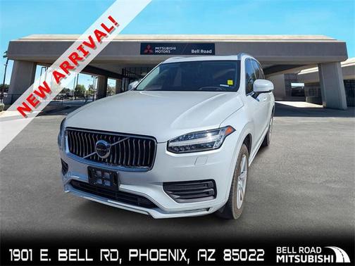 2020 Volvo XC90 T6 Momentum