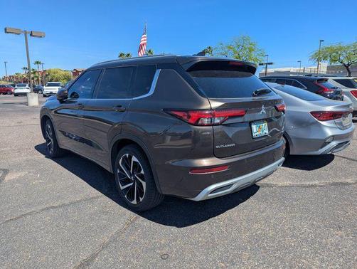 2022 Mitsubishi Outlander SEL 2.5 2WD