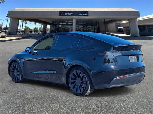 2024 Tesla Model Y Performance Dual Motor All-Wheel Drive