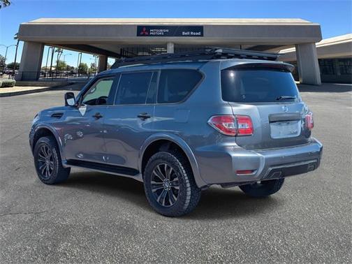 2017 Nissan Armada Platinum