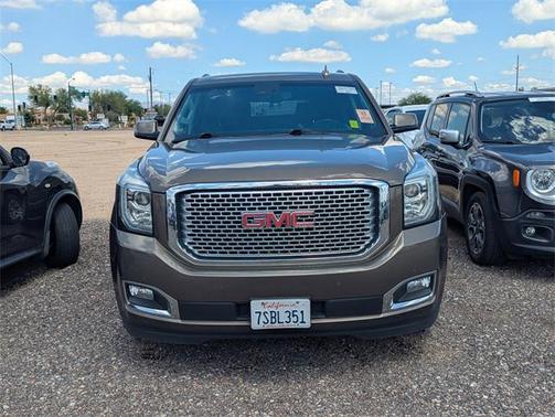 2016 GMC Yukon XL SLT