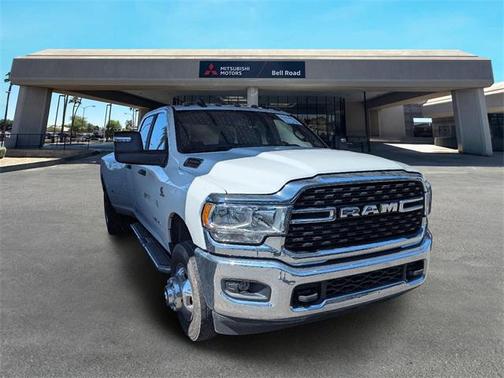 2023 RAM 3500 Big Horn Crew Cab 4x4 8' Box
