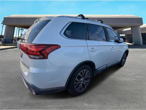 2017 Mitsubishi Outlander SEL