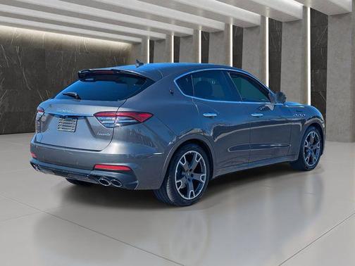 2023 Maserati Levante Modena
