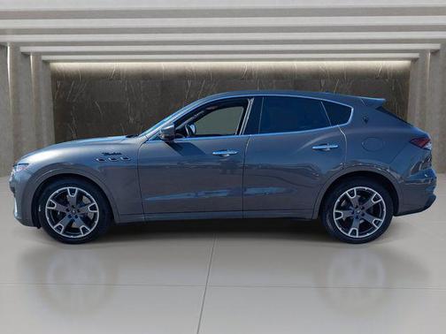 2023 Maserati Levante Modena