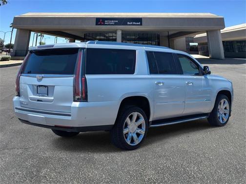 2020 Cadillac Escalade ESV Luxury