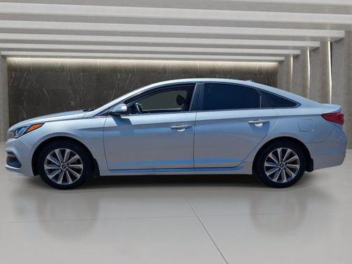 Symphony Silver 2017 Hyundai SONATA Sport