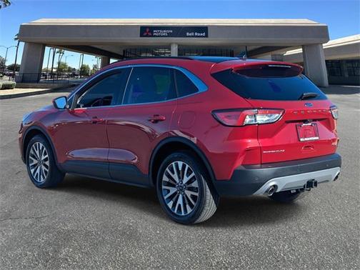 2022 Ford Escape Titanium