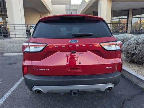 2022 Ford Escape Titanium