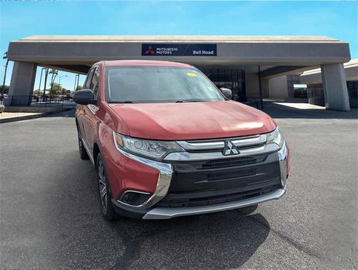 2016 Mitsubishi Outlander ES