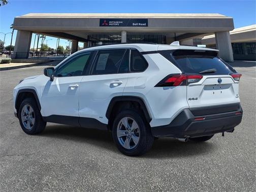 2023 Toyota RAV4 Hybrid LE