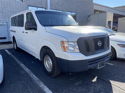 2017 Nissan NV Passenger NV3500 HD S V6