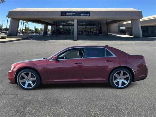 2019 Chrysler 300 Touring