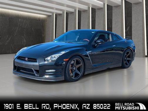 Jet Black Pearl 2015 Nissan GT-R Black Edition