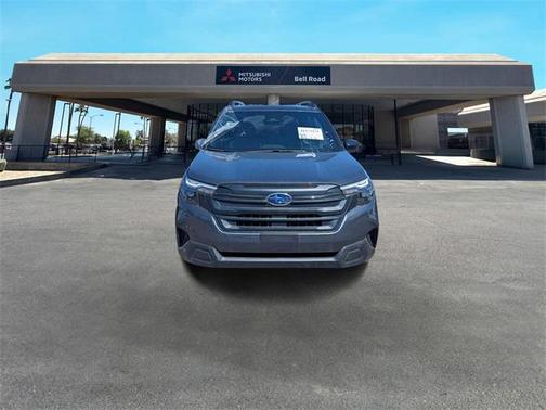 2025 Subaru Forester Base