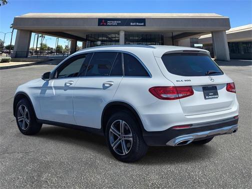 2019 Mercedes-Benz GLC 300 Base