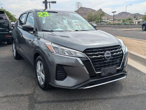 2023 Nissan Kicks S