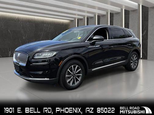 Infinite Black Metallic Clearcoat 2022 Lincoln Nautilus Standard
