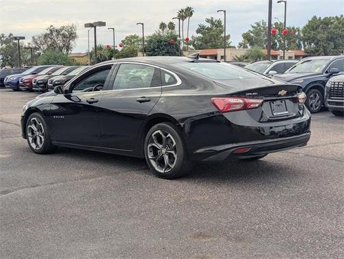 2022 Chevrolet Malibu FWD LT