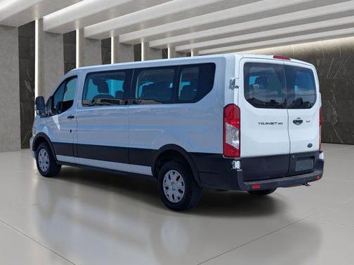 2022 Ford Transit-350 XLT