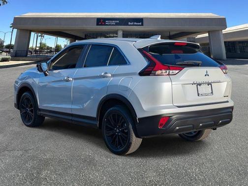 2026 Mitsubishi Eclipse Cross LE