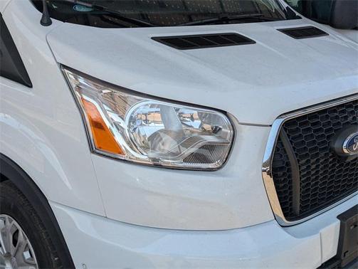 2022 Ford Transit-350 XLT
