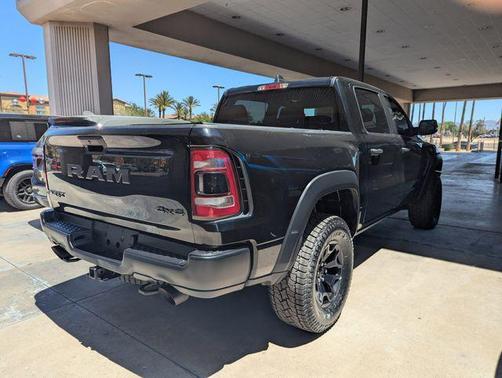 Diamond Black Crystal Pearlcoat 2022 RAM 1500 TRX