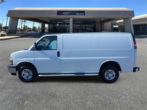 2024 Chevrolet Express 2500 RWD 2500 Regular Wheelbase WT