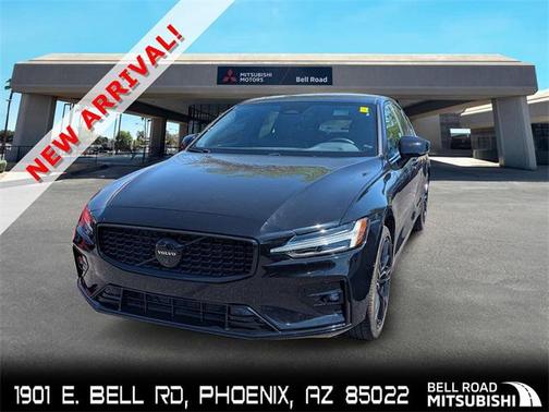 2024 Volvo S60 B5 Plus Black Edition