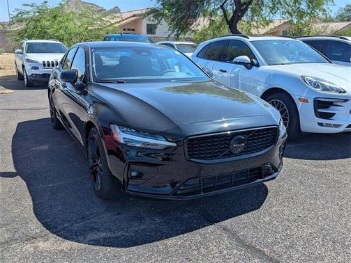 2024 Volvo S60 B5 Plus Black Edition