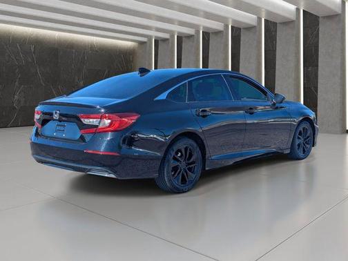 Crystal Black Pearl 2018 Honda Accord LX