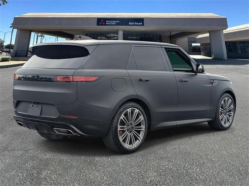 2024 Land Rover Range Rover Sport SE