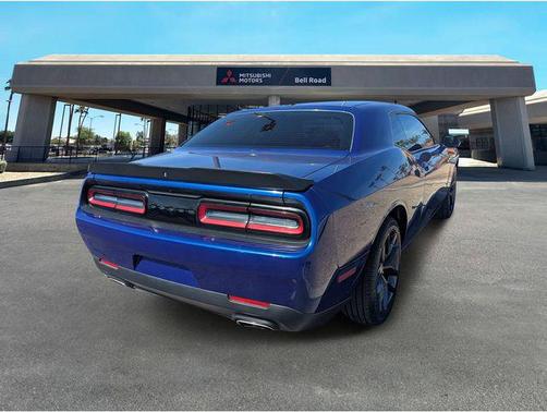 2022 Dodge Challenger SXT