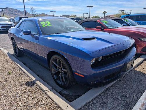 2022 Dodge Challenger SXT