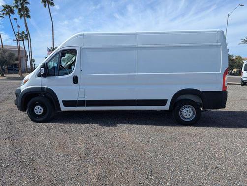 2024 RAM ProMaster 2500 Tradesman
