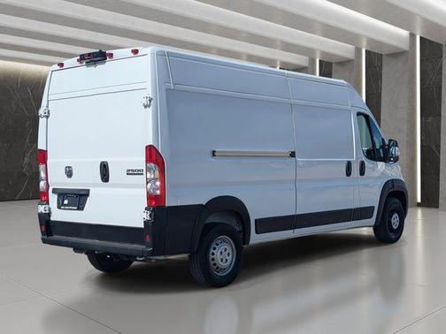 2024 RAM ProMaster 2500 Tradesman