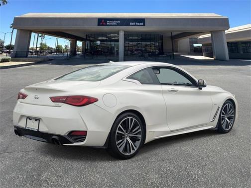 2018 INFINITI Q60 3.0T LUXE