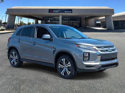 Mercury Gray Metallic 2025 Mitsubishi Outlander Sport 2.0 ES