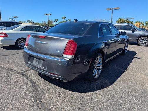 2019 Chrysler 300 Limited