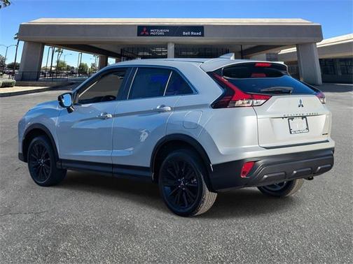 2026 Mitsubishi Eclipse Cross LE