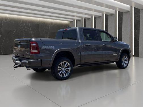 Granite Crystal Metallic Clearcoat 2022 RAM 1500 Laramie